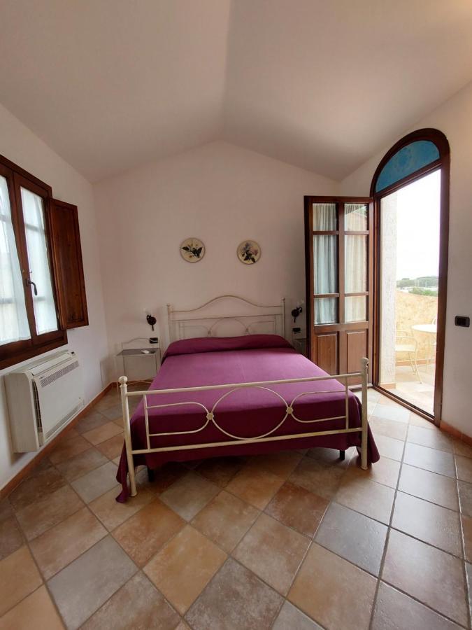 Hotel La Corte Rosada Villasimius Exterior photo
